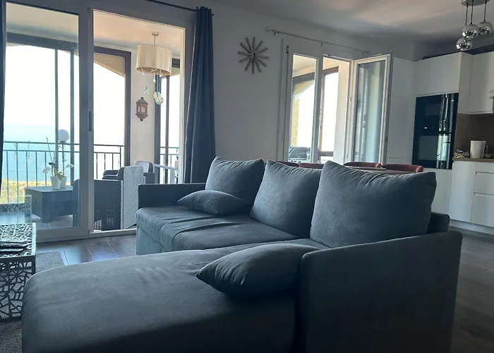 Duplex F4 Sanguinaires A 5 Mn De La Plage